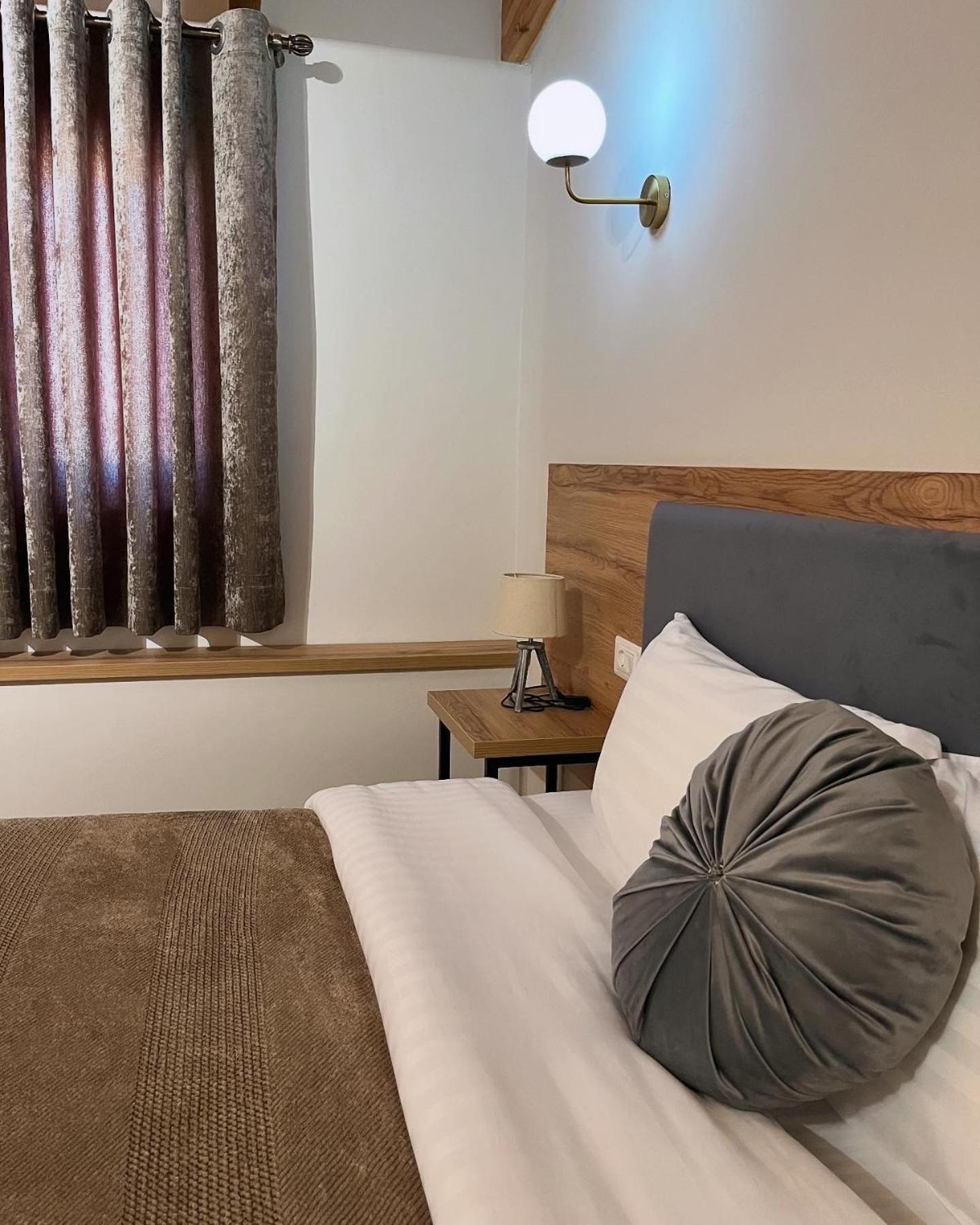 Mili Hotel Berat Exteriér fotografie